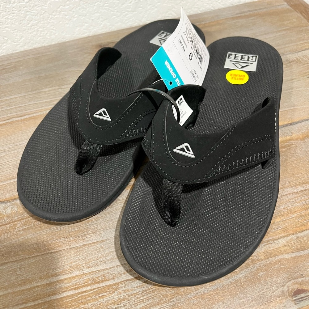 SOLD Reef flip flops